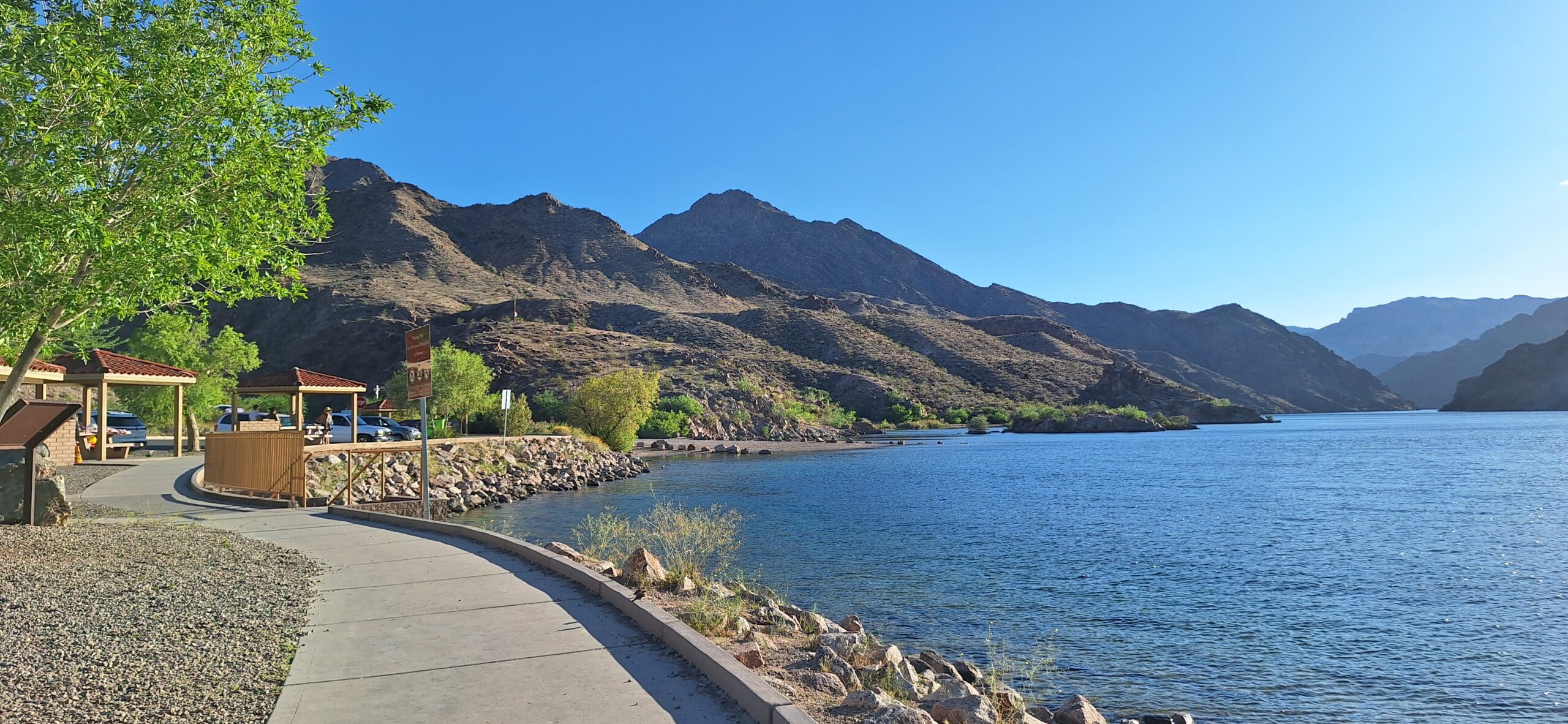 Willow Beach: Beat the Heat in the Colorado River